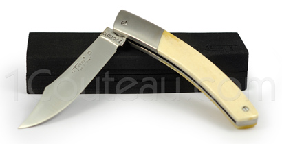 Le Thiers pocket knife by Pierre Cognet - stainless steel bolster and Camel Bone handle